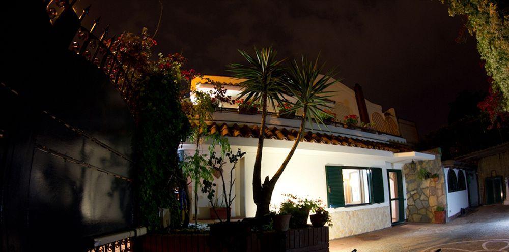 B&B Elena Pompeia Exterior foto