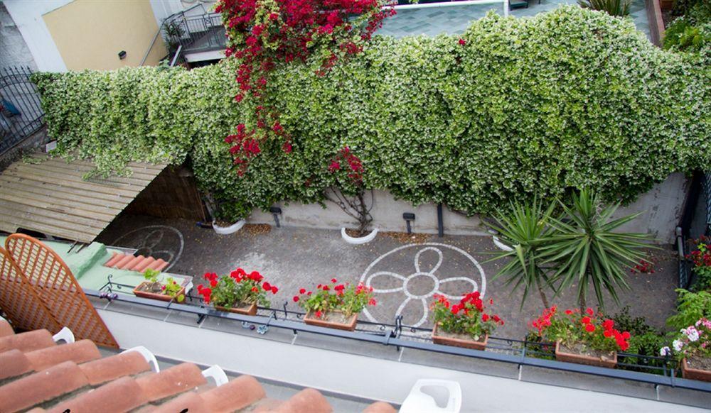 B&B Elena Pompeia Exterior foto